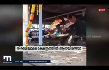 Słoń dostał szału w hinduskiej świątyni