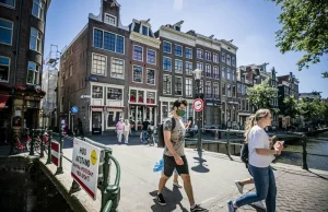 Holandia: 70% obywateli uważa, że obostrzenia związane z Covid-19 są nielogiczne
