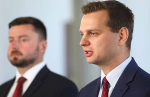 Konfederacja pod ambasadą Australii. "Kraj ogarnęło covidowe szaleństwo"