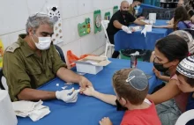 Izrael: Niezaszczepieni odpowiedzialni za kryzys związany z koronawirusem