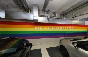 Niemcy: miejsca parkingowe tylko dla LGBT i imigrantów.