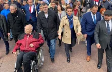 Warszawa. Marsz "Stop Segregacji Sanitarnej" z udziałem polityków Konfederacji