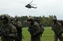Ćwiczenia żołnierzy i WOT na wschodzie Polski.