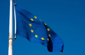 "System decyzyjny UE nie przewiduje odpowiedzialności urzędników"
