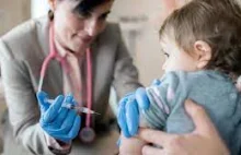 Senat po cichu chce przegłosować ważna ustawę obowiązkowych szczepieniach dzieci