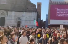 Włochy. Protesty przeciwko obowiązkowym przepustkom covidowym w Bolonii