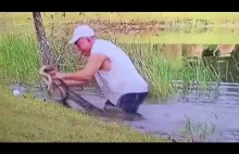 Nie pozwolił aligatorowi pożreć swego przyjaciela
