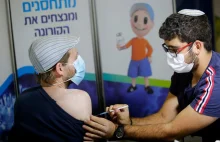 Izrael przygotowuje szczepionki na czwartą dawkę