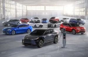 Toyota: z przeciwnika do zwolennika elektromobilności