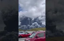 Erupcja wulkanu Mount Aso