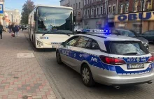 Pijany kierowca autobusu zatrzymany w Piekarach Śląskich. Miał prawie 1,5 promil