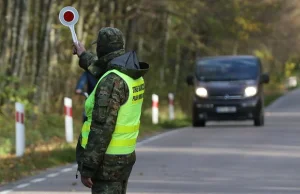 29 migrantów w placówce, są z nimi dzieci. Straż Graniczna ujawnia...