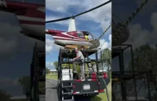 Lądowanie z klasą śmigłowca Robinson R44 na ciężarówce
