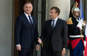 Emmanuel Macron obawia się o niezależne sądownictwo. Polska strona...