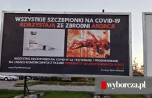 Fundacja Kai Godek rozwiesza antyszczepionkowe billboardy z rozerwanym płodem