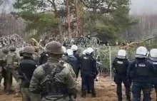 Nachodźcy siłą szturmują granicę! Polska SG i policja odpierają atak (VIDEO)
