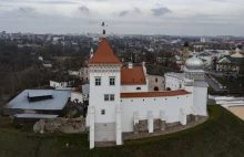 Rekonstrukcja czy destrukcja? W Grodnie otwarto „nowy” Stary Zamek