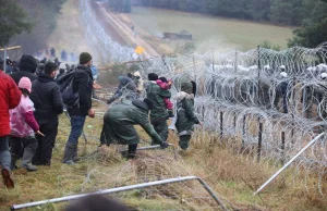 Żaryn: Migranci otrzymują instrukcje, jak wykorzystywać dzieci do fors. granicy