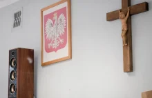 Lekcja religii i "dozwolony trójkąt miłosny - mąż, żona i Pan Jezus".