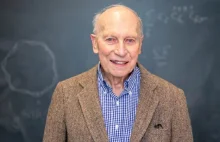 89-letni student fizyki właśnie obronił doktorat