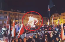 Marsz nacjonalistyczny w Kaliszu. Spalono Statut Kaliski, padały okrzyki...