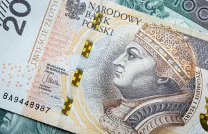 Złoty szoruje po dnie. Dolar, euro i frank szwajcarski rekordowo drogie