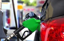 Rząd chce ciąć ceny paliw. Obniży podatki państwa i marże firm