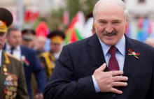 Skąd Łukaszenko bierze środki na armię? Polska ma w tym swój udział