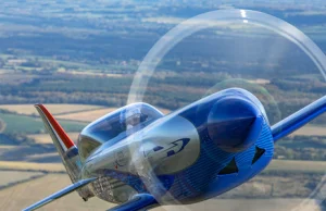 Elektryczny samolot Rolls-Royce'a pobił rekord prędkości