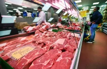 Czerwone mięso powoduje raka? Nie ma na to jednoznacznych dowodów