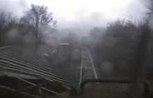 Pociąg kontra tornado