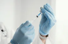 30000 zgonów spowodowanych szczepionką COVID zarejestrowanych w...