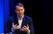 Sikorski: UE przymierza się do regulacji Internetu