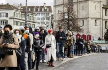 Szwajcarzy zdecydowali w referendum w sprawie paszportów covidowych