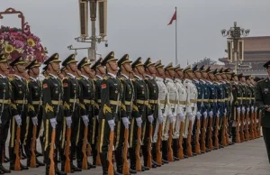 Chiny wzmacniają armię. "Wojna może wybuchnąć lada dzień"