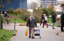 Polacy boją się ubóstwa na emeryturze. Nie wierzą w godne świadczenia