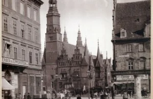 Trzy lata powojennej historii Wrocławia