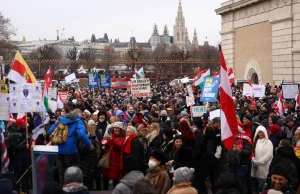 Reuters: Ponad 40000 osób protestowało w Wiedniu... [ENG]
