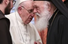 Duchowny nazwał papieża Franciszka „heretykiem”. Zobacz wideo