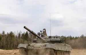 Dlaczego po 50 latach wysługi słynny T-72 nadal znajduje się na...