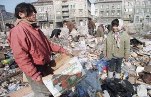 Jak przetrwać w okupowanym mieście? - wspomnienia i porady Bośniaka, który...