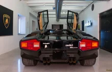 Lamborghini Countach zaprezentowany podczas amerykańskich targów sztuki...