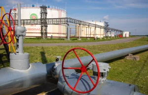 Białoruś tonie w ropie i paliwach