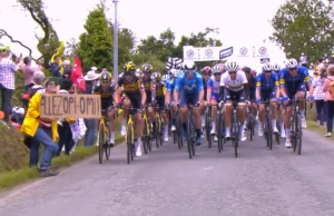 Doprowadziła do wielkiej kraksy na Tour de France. Teraz poznała wyrok