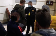 Kilka osób próbowało wejść do Urzędu Wojewódzkiego bez okazania paszportu covid
