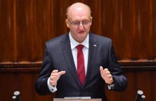 Wiceszef MSZ o delegacji NIK w Mińsku: Zdrada państwa