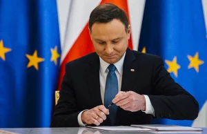 Połowa Polaków chce, aby prezydent zawetował nowelę ustawy medialnej.