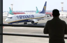 Ryanair zawiesi w styczniu 70 tras z Polski! Tysiące pasażerów na lodzie