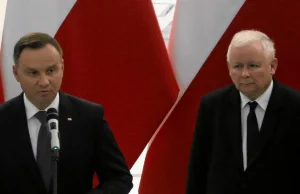 Lex TVN za zamkniętymi drzwiami: Kaczyński straszy Dudę Trybunałem Stanu.