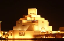 Katar nocą - rok przed Mundialem - Przegląd Świata